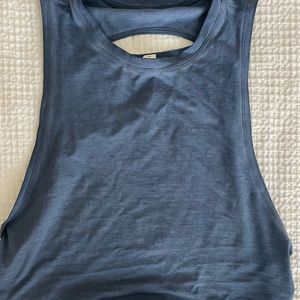 Lululemon crop tank